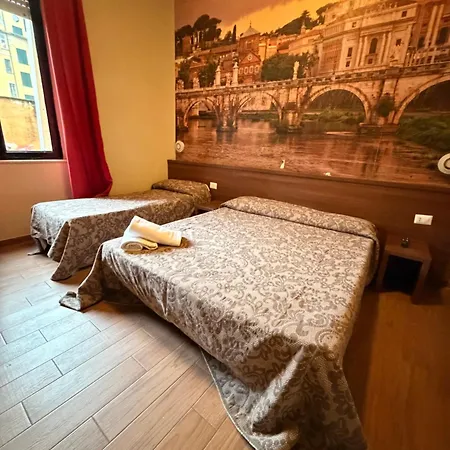 Monkey Hostel Milano Szálloda *